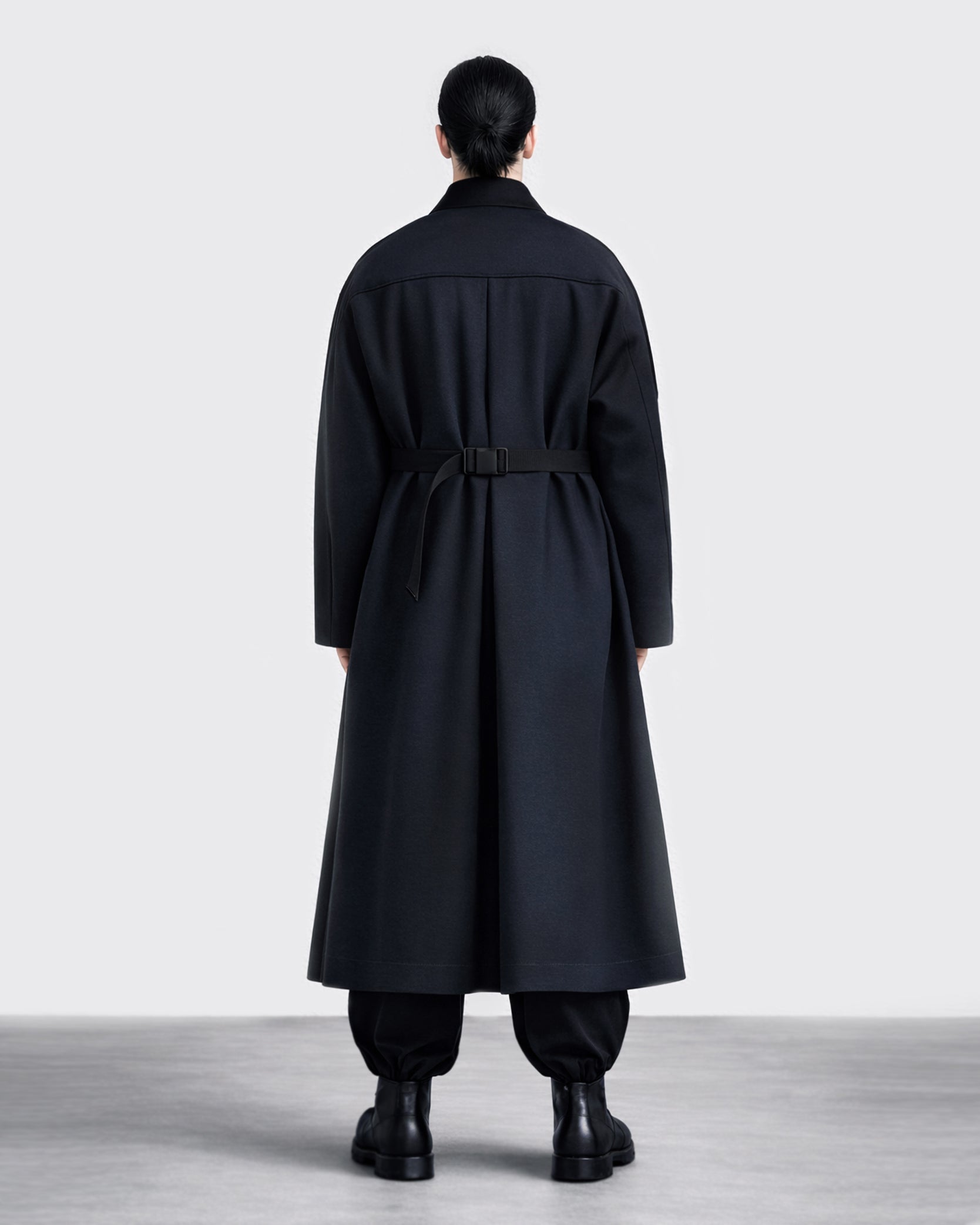 Yonan Robe